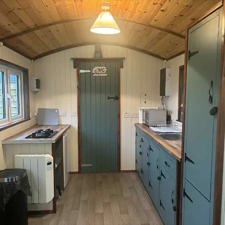 The Chestnut Hut