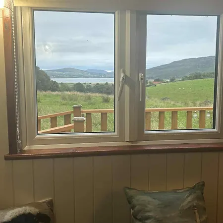 The Chestnut Hut Carran (Donegal)