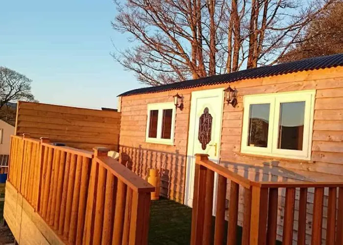 The Chestnut Hut Carran (Donegal)