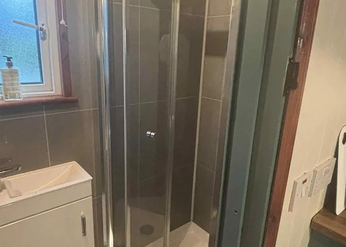 Kemping The Chestnut Hut *